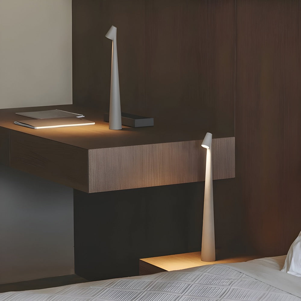 Wireless LED Table Lamp – Dimmable Modern Design