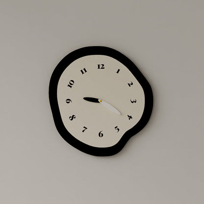 Scandinavian Wall Clock – Minimalist Silent Design