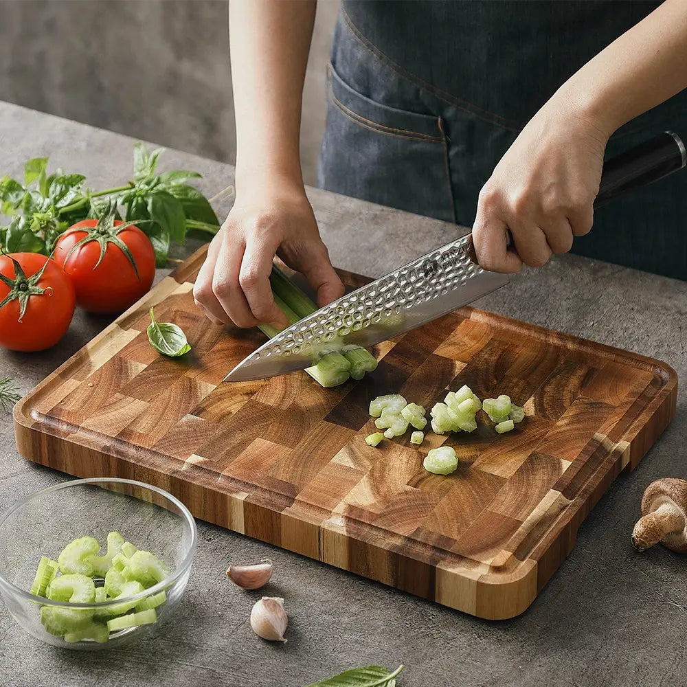Acacia Wood Cutting Board – 35x25cm