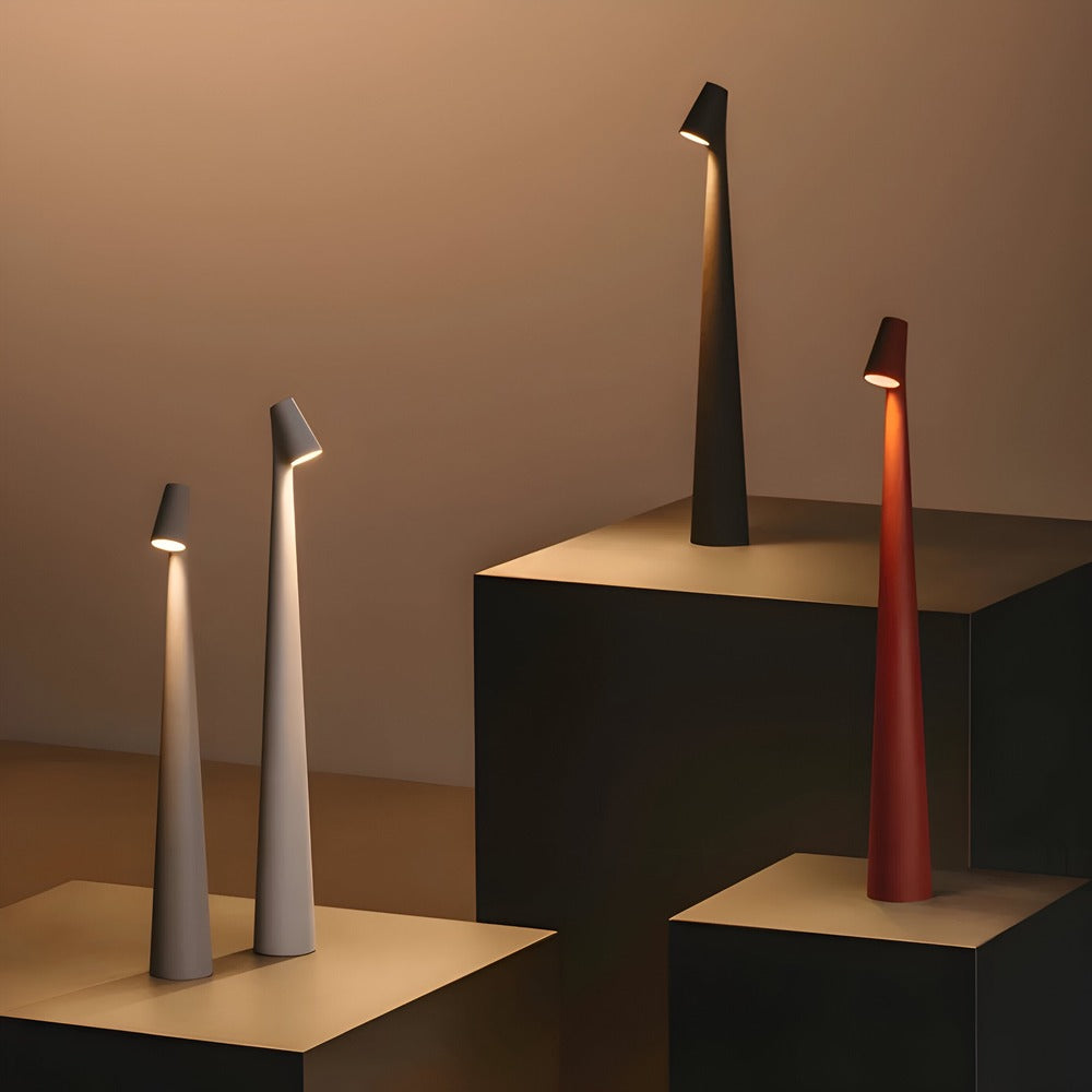 Wireless LED Table Lamp – Dimmable Modern Design