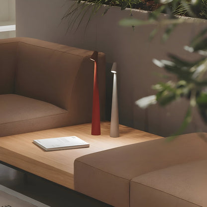 Wireless LED Table Lamp – Dimmable Modern Design