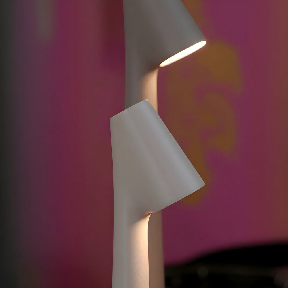 Wireless LED Table Lamp – Dimmable Modern Design