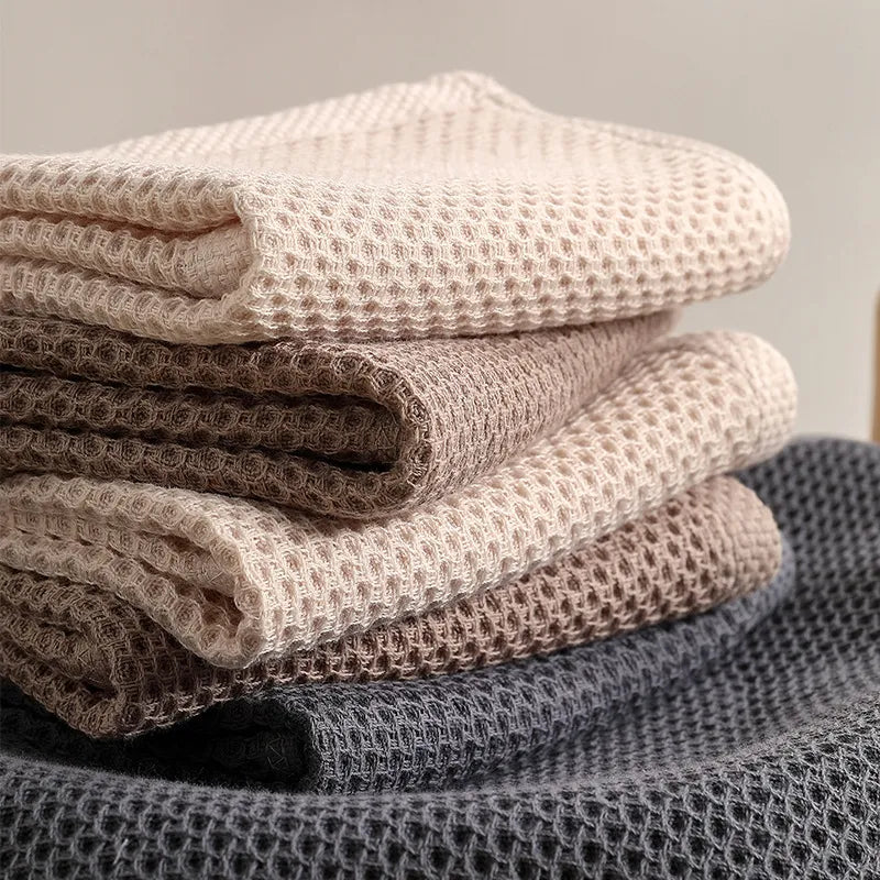 HoneyNest – Luxury 6-Pack Honeycomb Towels for Stylish Functionality