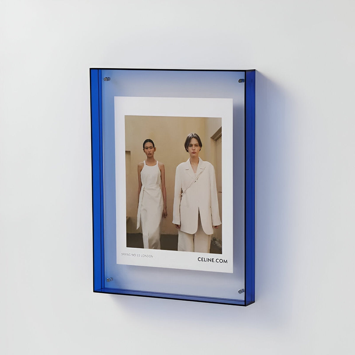 Transparent Acrylic Picture Frame – Modern Minimalist Display