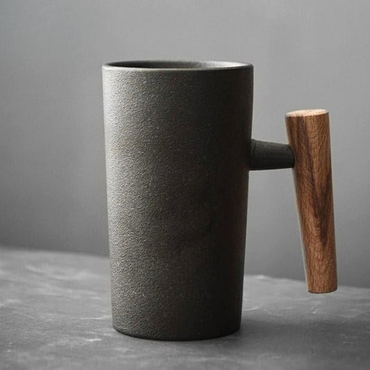 Rustic Ceramic Mug – Vintage-Inspired Drinkware